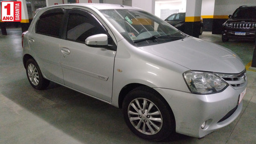 Imagem 2 de 15 de Toyota Etios 1.5 Xls 16v Flex 4p Manual