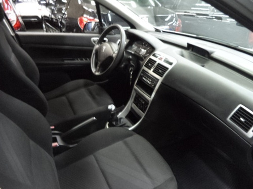 Imagem 6 de 11 de Peugeot 307 1.6 Flex Presence Pack Completo Teto 2012 Prata