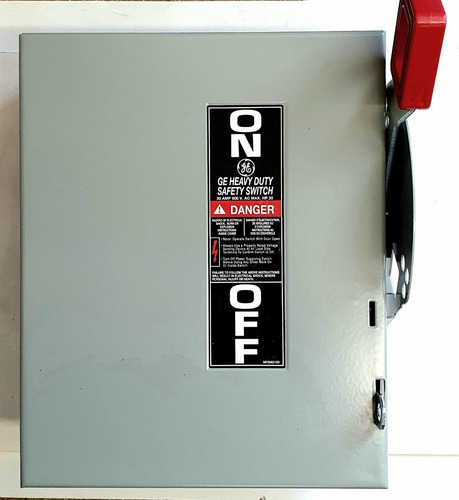 Imagen 1 de 7 de Interruptor De Seguridad General Electric Thn 3361
