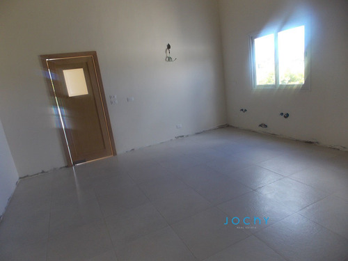 Imagen 3 de 14 de Jochy Real Estate Vende Villa En Casa De Campo, La Romana