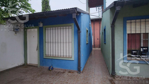 Terreno En Venta Con 5 Casas