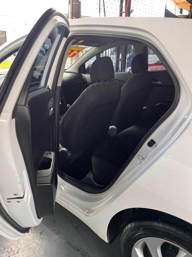 Hyundai HB20 1.6 Comfort Plus Flex 5p