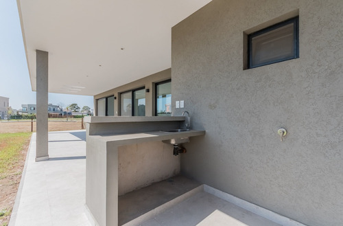 Imagen 7 de 25 de Casa 4 Ambientes En Venta Lagos De Canning I