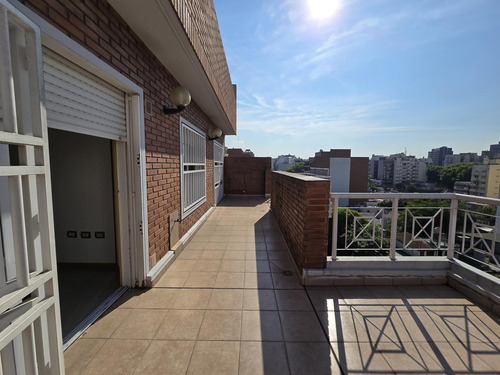 Excelente Departamento Con 2 Coceras - Apto Profesional