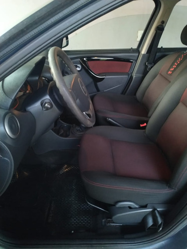 Imagen 2 de 6 de Renault Sandero