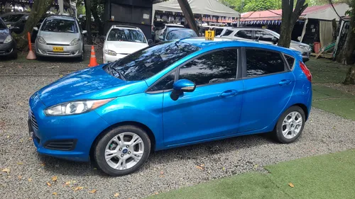 Ford Fiesta 1.6 Hatchback Se