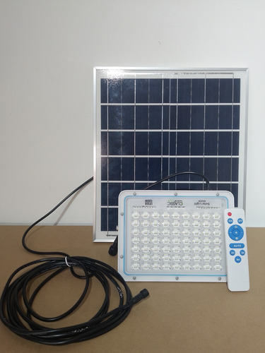 Reflector Led Solar 120w Con Panel Solar Classic Lux