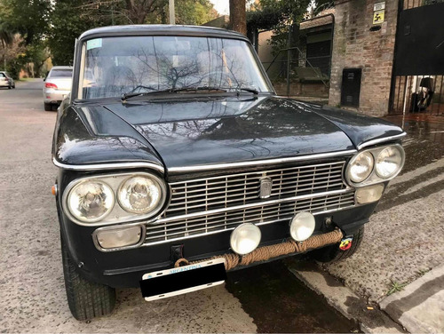 Imagen 13 de 18 de Fiat 1500 Berlina