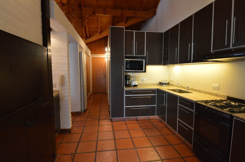 Imagen 27 de 30 de Venta Casa En 2 Plantas Con Quincho Ubicada En Mataderos, Capital Federal