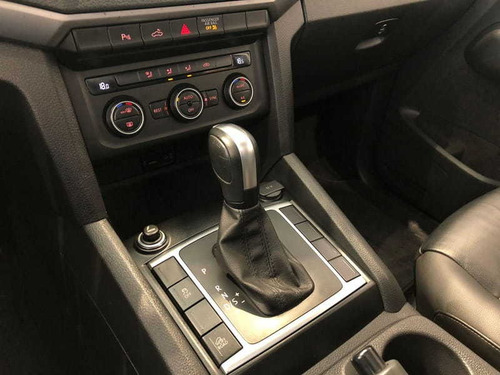 Imagem 8 de 15 de Volkswagen Amarok Cd 4x4 Comfortline 2019