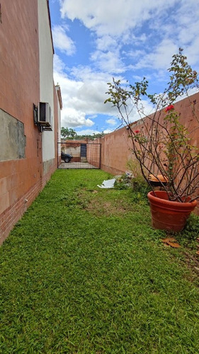 Imagen 12 de 13 de En Venta Townhouse Trigal Centro