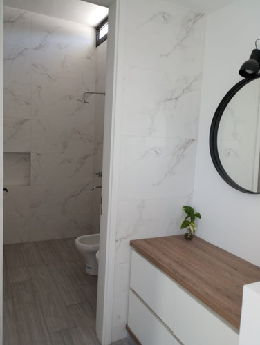 Imagen 13 de 14 de Vendo Casa A Estrenar De 3 Dor , Villa Allende Golf.