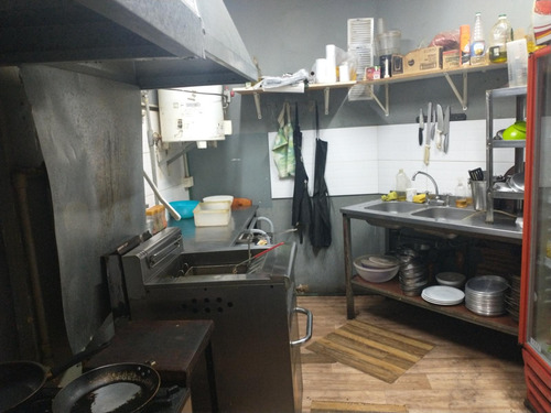 Bar Equipado Y Funcionando