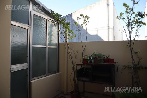 Imagen 10 de 26 de Ph Con Ubicacion Estrategica - Garage - Gran Terraza Con Parrilla