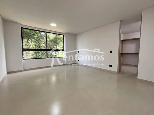 Apartamento En Venta En El Tesoro. Cod V775867