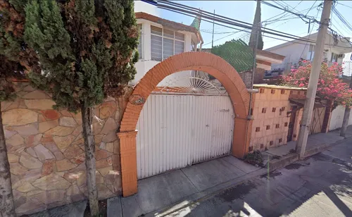 Remato Casa En C. Ricardo Flores Magon 26, San Lorenzo La Cebada, Xochimilco, Cdmx