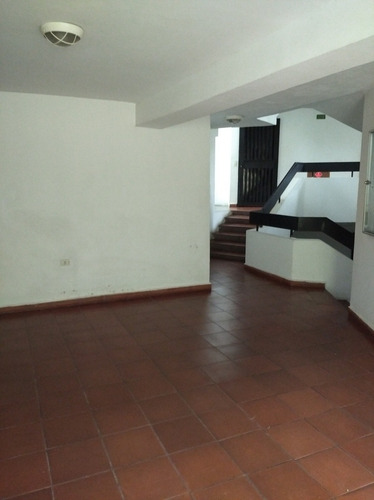 Imagen 4 de 29 de Best House Vende Exclusivo Apartamento En Loma Alta Carrizal