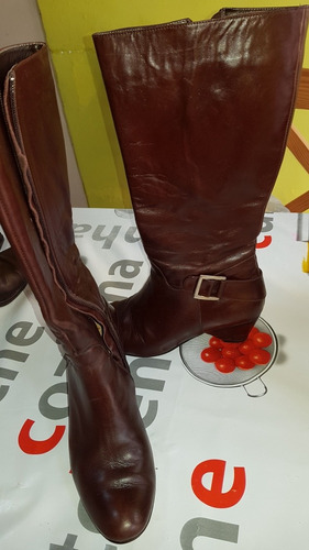 Botas Caña Alta Marrón