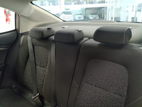 Imagen 13 de 25 de Chevrolet Onix Plus Lt Tech 1.2 0km