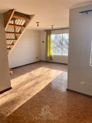 Se Vende Casa Con Amplio Terreno En Galilea Curicó