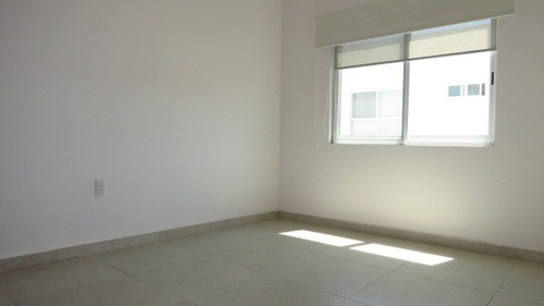 Imagen 6 de 14 de Renta De Casa Con Amenidades. Cumbres Del Lago