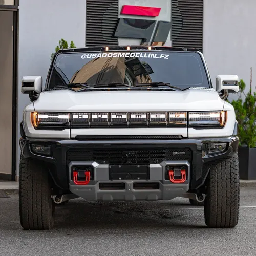Hummer H3 Hev 2025