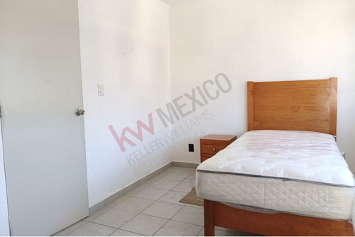 Casa En Venta En Hacienda Del Valle Ii, San Mateo Otzacatipan, Toluca