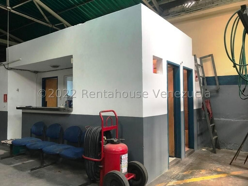 Imagen 2 de 13 de Galpón En Venta Los Cedros Bh Código 22-8943