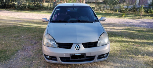 Imagen 20 de 25 de Vendo Renault Clío 2 1.5 Dci Turbo Diesel