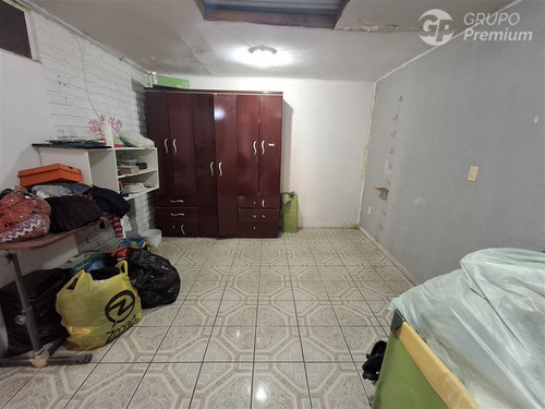 Casa En Venta De 4 Dorm. En Arica Cerca Av Cancha Rayada