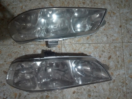 Faro Fiat Palio 2002