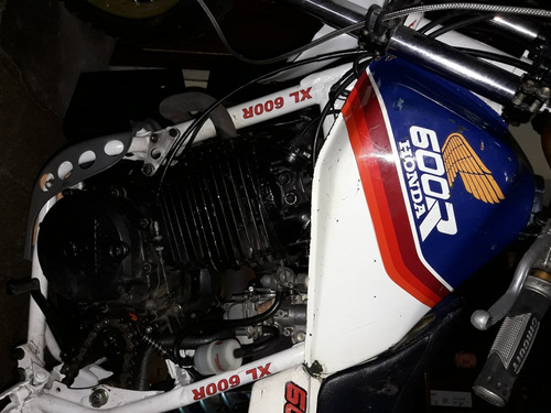 Imagen 7 de 12 de Liquido - Honda Xl 600 R Japonesa 1985 Tricolor / Excelente!