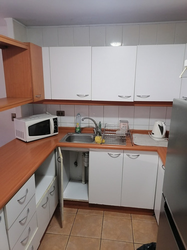 Imagen 3 de 12 de Departamento 1d Y 1b En Esmeralda. Metro Puente Cal Y Canto