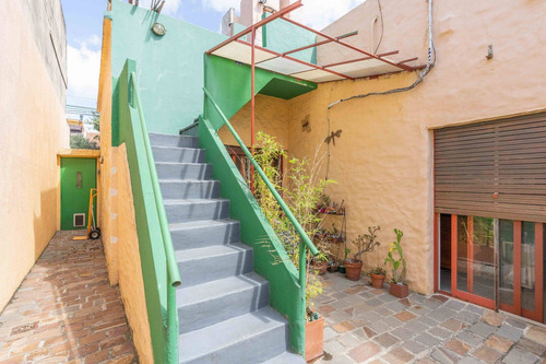 En Venta Casa En Saavedra