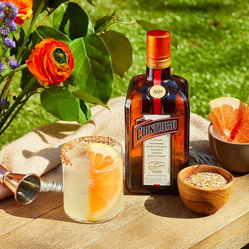 Imagem 3 de 4 de Licor Cointreau 700 Ml