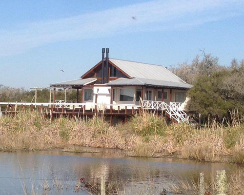 Venta - Chacra De 21.000 Mts Con Casa De 3 Dormitorios En Pinamar - Muelle Propio