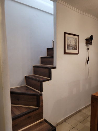 Casa A Pasos Del Metro Monte Tabor