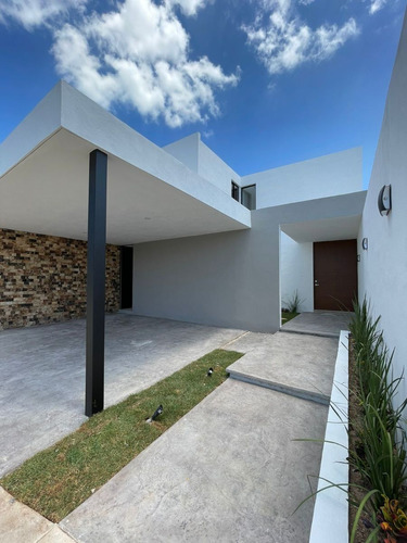 Casa En Venta  Mérida Yucatán, Altavista Dzitya