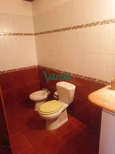 Casa Venta Punta Gorda 5 Dormitorios Living Con Estufa Escritorio Y Gge
