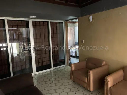 Casas En Venta Mls #25-1271