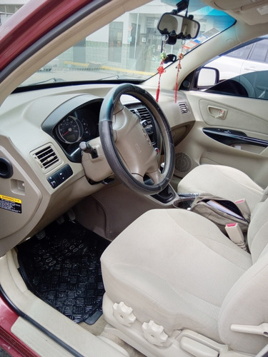 Imagen 4 de 6 de Hyundai Tucson Año 2006 Tucson