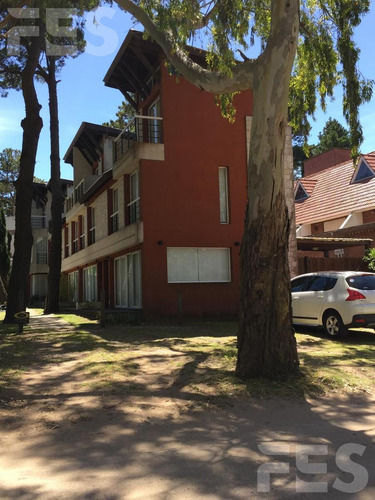 Departamento En Pinamar Triplex Primer Piso