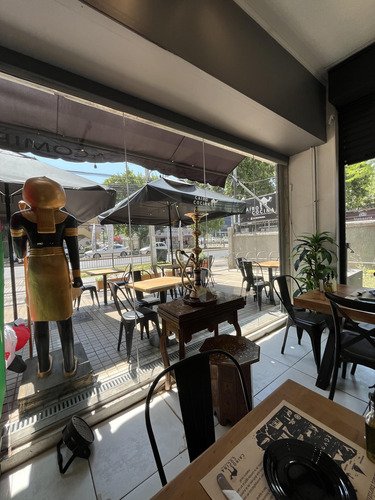 Arriendo Local Comercial Pedro De Valdivia, Ñuñoa. 150 Mt2