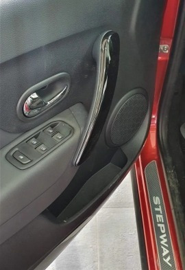 Imagen 8 de 15 de Renault Sandero Stepway Intens 1.6 Tope De Gama Stock Dis W