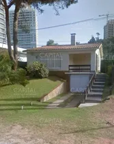Comprar Casa En Venta Cerca De La Playa Y De Todos Los Servicios. 