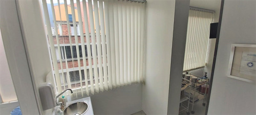 Imagen 11 de 16 de Se Vende Consultorio Chapinero Central