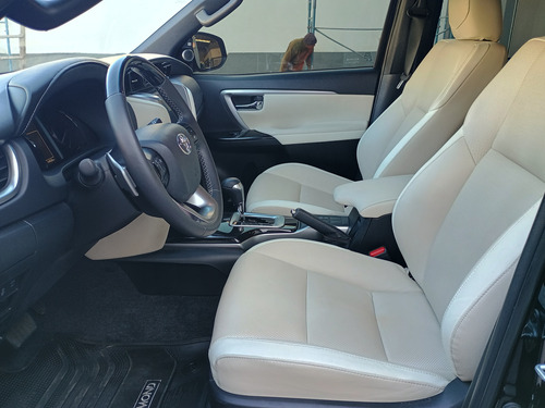 Toyota Hilux SW4 2.8 Tdi Diamante Ii 4x4 7as 6at