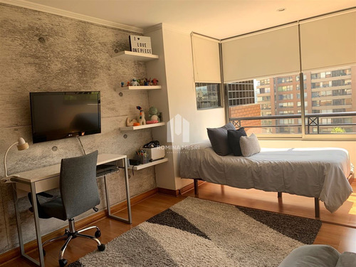 Arriendo Dpto. De 3 Dorm. Mas Servicios En Las Condes