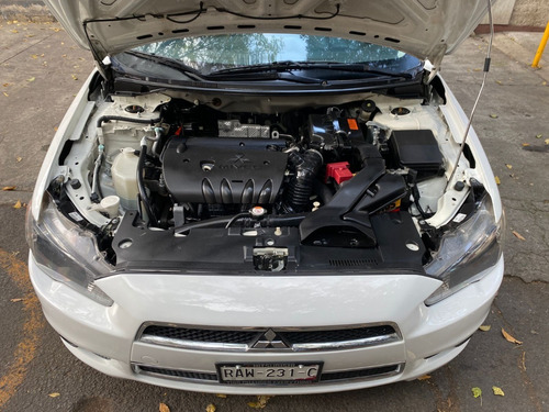 Imagen 13 de 14 de Mitsubishi Lancer
