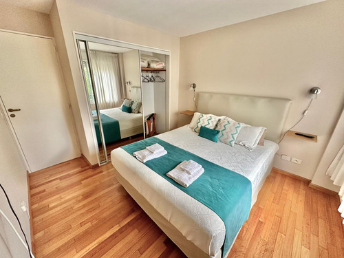 Lindisimo Departamento Con Mucho Encanto, Tres Ambientes Con Cochera, En San Isidro.